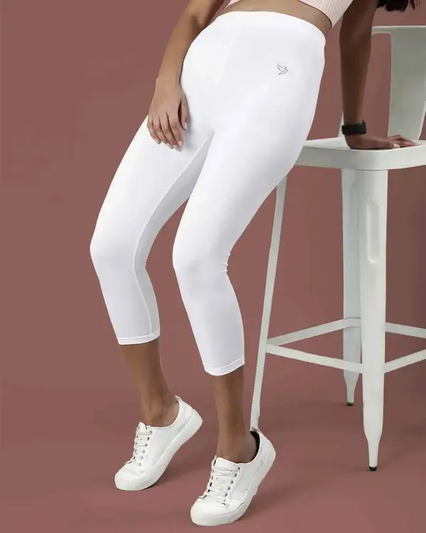 CAPRIPEARLWHITE1.webp