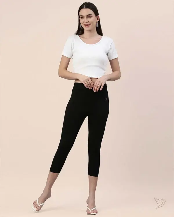 CAPRICARBLACK5.webp